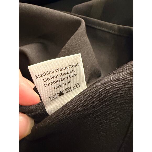 Tuckernuck Black Mason Sleeveless Blouse with Bow Detail, Size XL, NEW - Picture 9 of 10